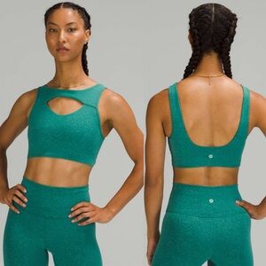 NWOT Lululemon Everlux Cut-Out Train Bra